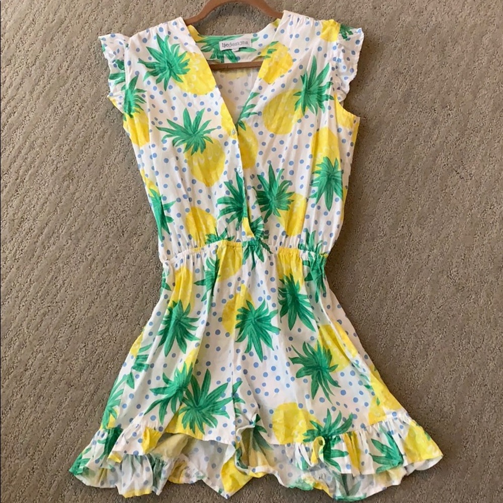 Pineapple romper size L worn once